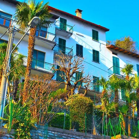 Belvedere - With Balcony View Apartment Sala Comacina